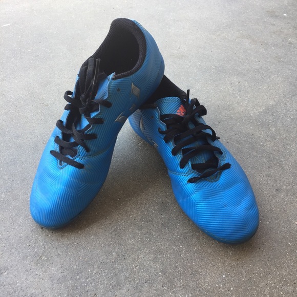 messi shoes blue